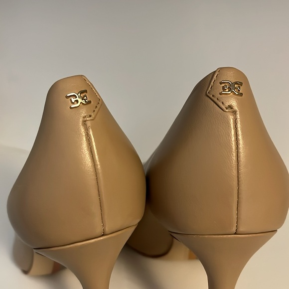 Sam Edelman Hazel Pointed Toe Pump - Picture 3 of 8